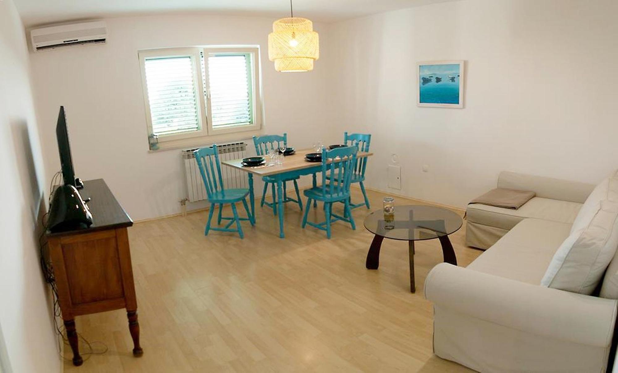 Villa Mediterranea - Apartments Medulin Room photo